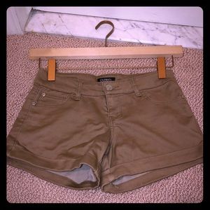 Khaki shorts